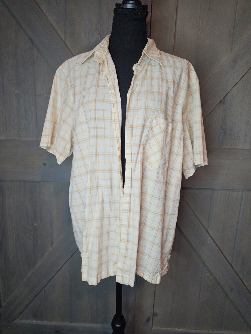 American Eagle Outfitters Plaid Button Up Shirt sz Large
